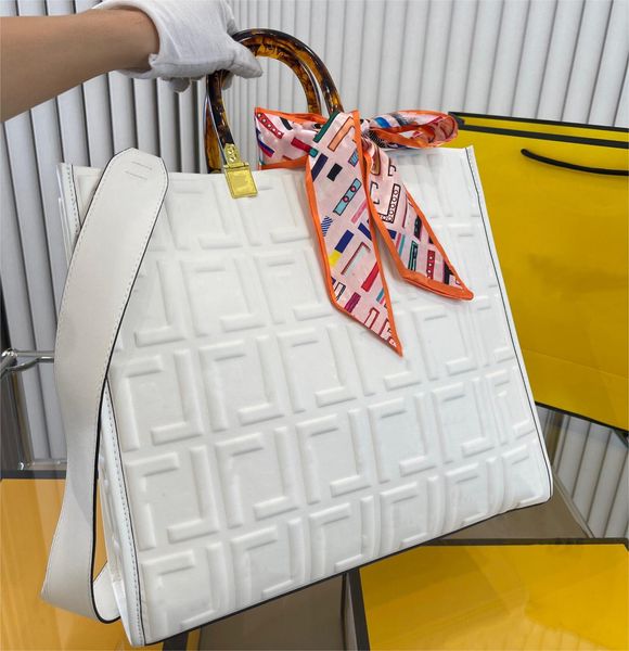 

2023 new tote bags large capacity tote shopper daily commuter bag on the shoulder