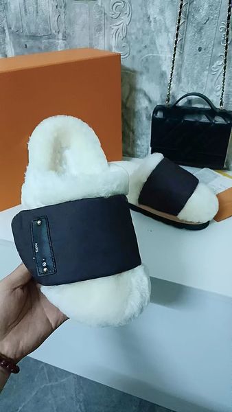 

designer luxury slipper pillow comfort mule white slipper with box, Black