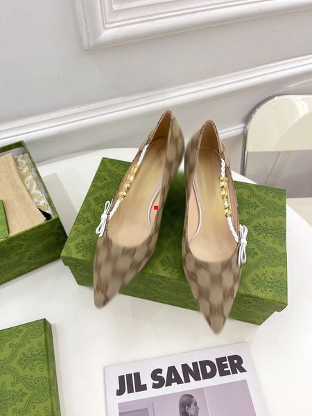 

2023 dress shoes small fragrance light mouth single shoes women's color matching french thick heel baotou back empty high heels with bo, Black