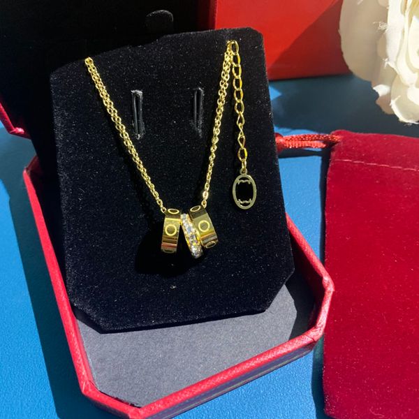 

luxury designer necklace fashion pendant necklace classic style three colors for men and women gifts social gathering very good nice, Silver