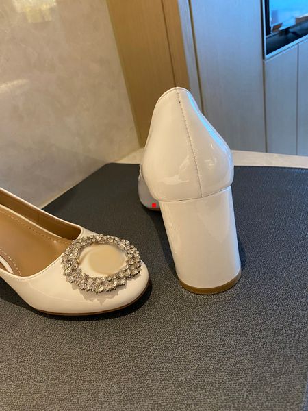 

2023 dress shoes buckle shoes high heels pumps ladies wedding shoesss black heel shoe metal v tacones pointed toe stilettos shoess with box