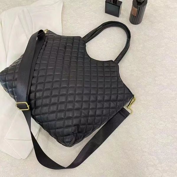 

luxurys designer icare maxi shopping bags gaby quilted lambskin womens brass metal hardware lady large capacity totes shoulder handbag