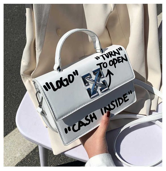 

clearance retail wholesale handbag women's 2023 new trendy korean versatile msenger french minority dign one shoulder small square bagh