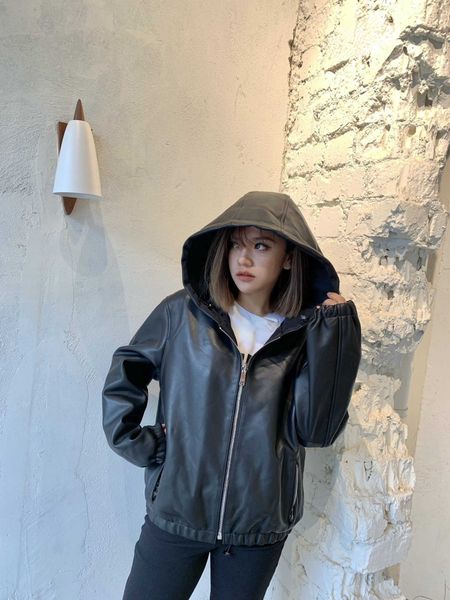 

women's jackets 22 autumn and winter new fashionable and handsome triangle men and women, Black;brown