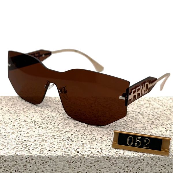 

622s esigner sunglasses classic eyeglasses goggle outdoor beach sun glasses for man woman 7 colors optional fen signature, White;black