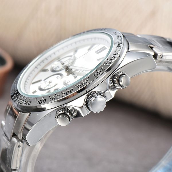 

2022 men's luxury quartz watch fashion leisure multi functional calendar waterproof steel band watches, Slivery;brown