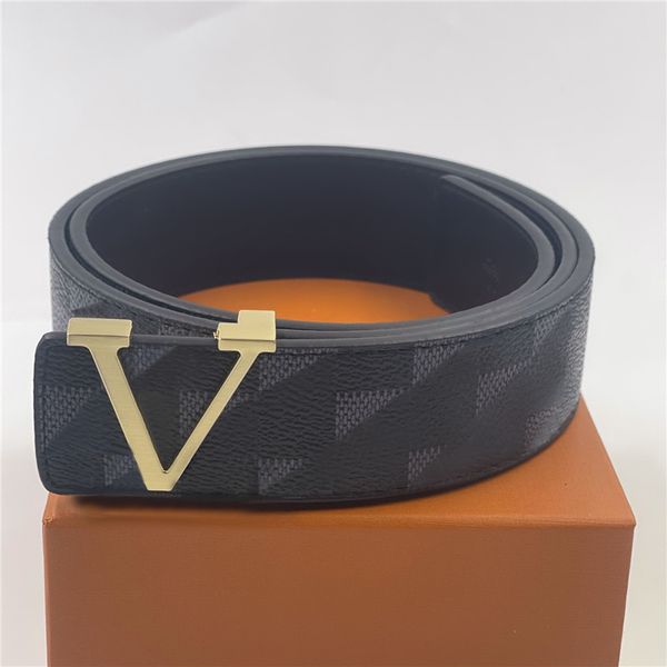 V4: Black Belt + Gold Buckle
