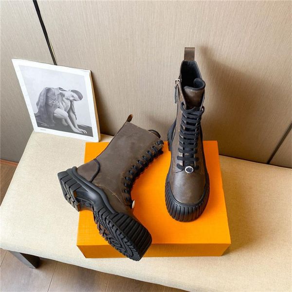 

designer luxury women circle ruby flat rangers red embossed leather wonderland ankle boot combat boots booties with original box, Black