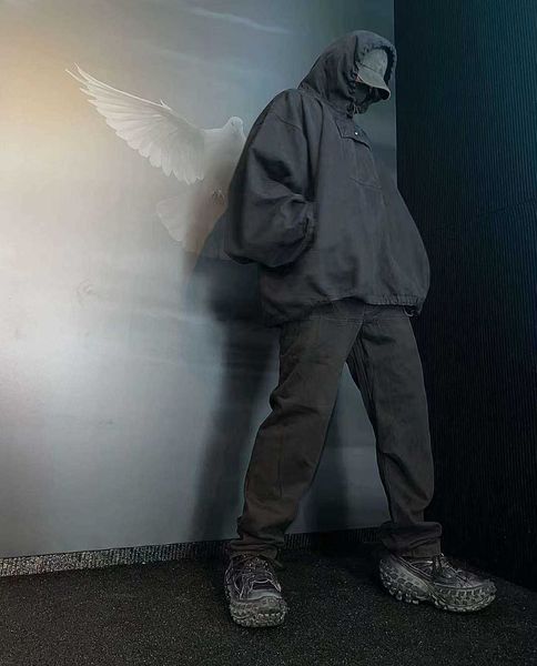 

designer kanyes luxury blazer jacket three party co branded for men and women pullover hooded, Black;brown