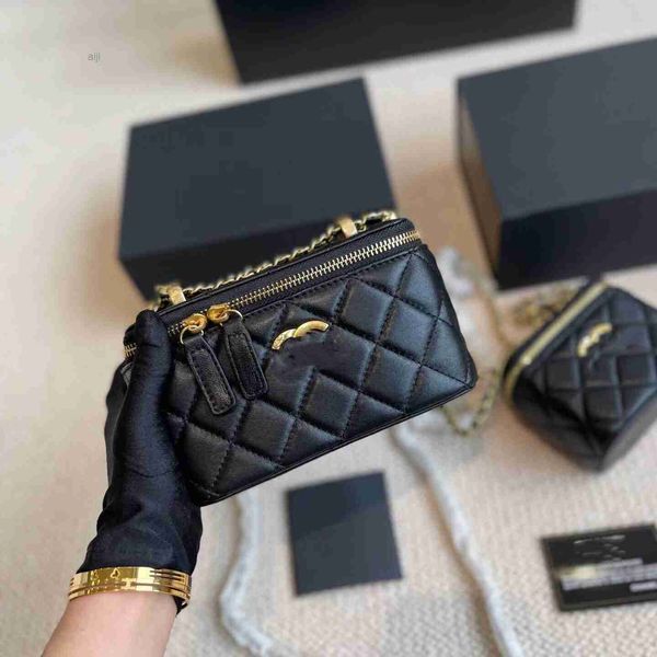 

2022 new bag small fragrant box square mini crossbody mouth red double gold ball