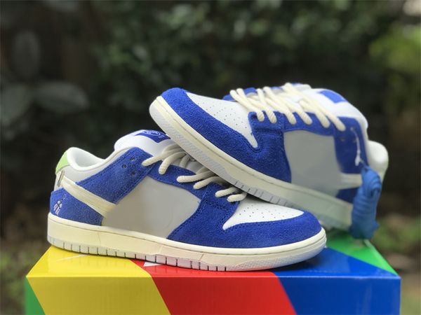 

designer fly streetwear x sb dunks running shoes men women game royal sail grey fog trainer sports sneakers dq5130-400, Red;white