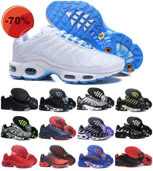 

2022 airmaxs plus tns mens tn running shoes triple black white blue red chaussures airs requin ultra sports shoe designer hommes jogging