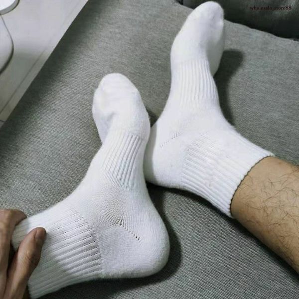 

2023 new style football socks round silicone suction cup grip anti slip soccer socks sports men women baseball rugby socks y1201, Black