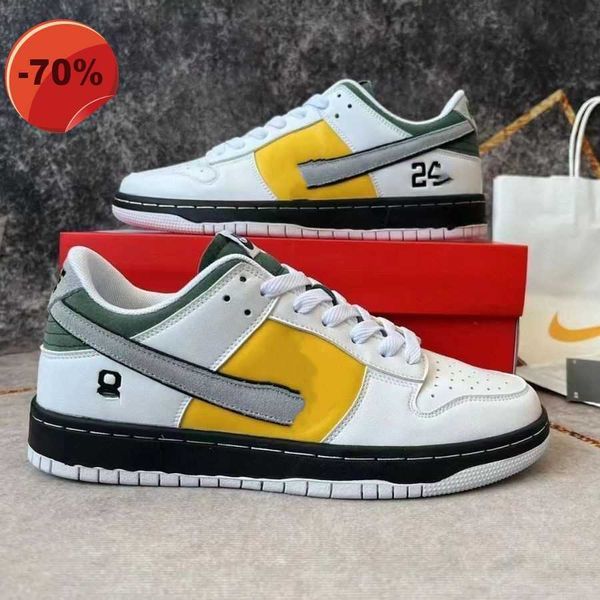 

hing shoes 2022 mens 1 unc shoes pairs university gold smoke grey varsity red obsidian low 1s women yellow banned bred chicago black toe cou
