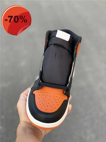 

hing shoes 7a true 1 high og black orange men basketball shoes sports male 1s sneakers box size 8-13
