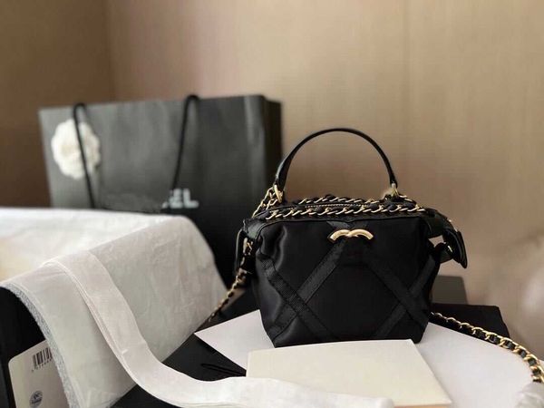 

chain messenger xiaoxiangfeng versatile bag dumpling female nylon 2022 one shou