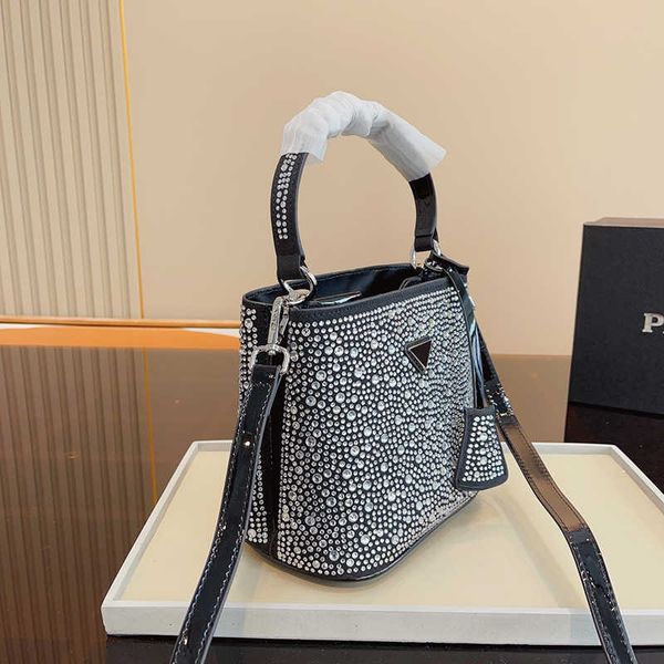 

triangle bucket bags totes diamonds tote bag womens designer bag shoulder luxurys handbag fashion purse wallet 221207