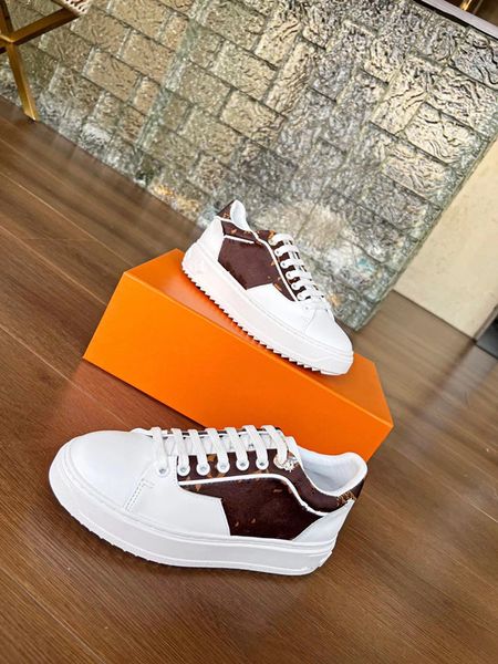 

designer casual shoes real leather classic plaid trainers berry stripes shoe fashion trainer for man woman color bar sneakers 0825, Black