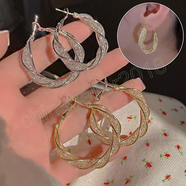 

fashion irregular alloy twisted hoop earrings for women accessories light luxury and temperament big circle earrings, Golden;silver