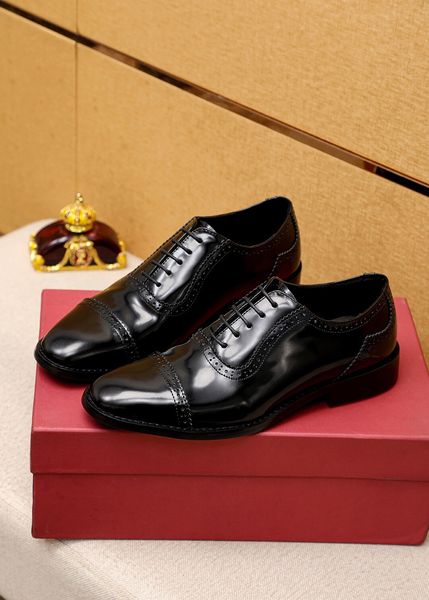 

2023 elegant mens dress shoes formal genuine leather flats men classic brand designer suit wedding party oxford shoes size 38-45, Black