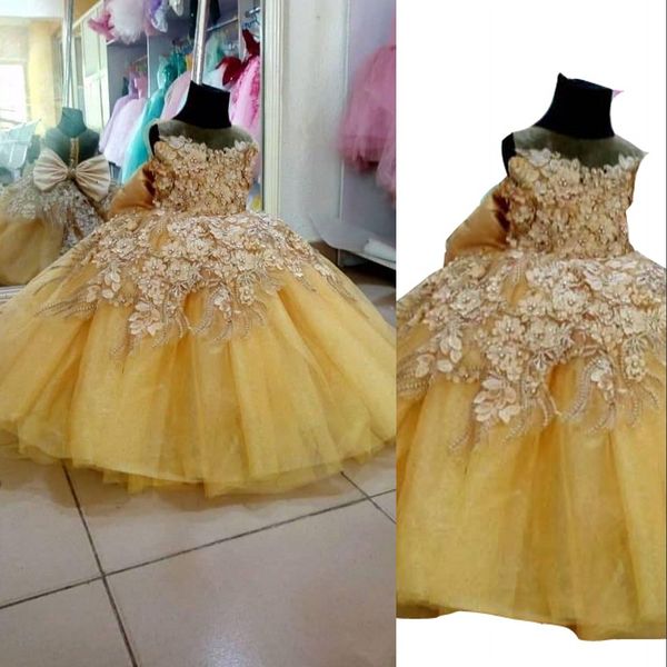 

2023 cute gold flower girls dresses for wedding jewel neck illusion tulle hand made flowers crystal beads long party princess children girl, White;blue