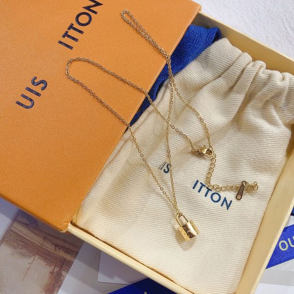 

fashion women luxury designer necklace choker pendant chain 18k gold plated stainless steel letter necklaces wedding jewelry accessories, Golden;silver