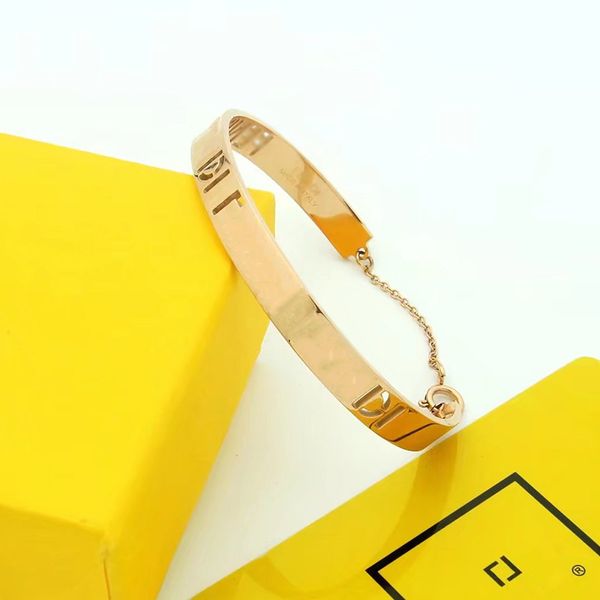 

italy roma brand letters hollow out charm bangle designers classic lady silver ladies rose gold bracelets luxury jewelry titanium couple fas, Black