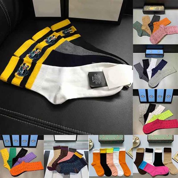 

2021 new gift box set designer mens socks wolf fashion embroidery casual tiger pure cotton sports winter men embroidery high quali314s, Black