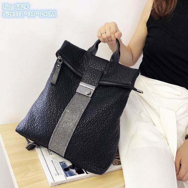 

Wholesale factory ladies shoulder bag 2 colors outdoor travel leisure leather backpack embossed fashion handbag simple folding personalized backpacks, Black2-682#