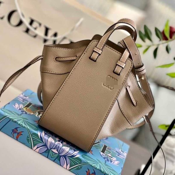 

bag mini small hammock leather loews bucket drawstring designer crossbody bags versatile 2023 single shoulder dkvv