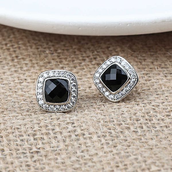 

faux black onyx earrings with zircon design women wedding stud, Golden;silver