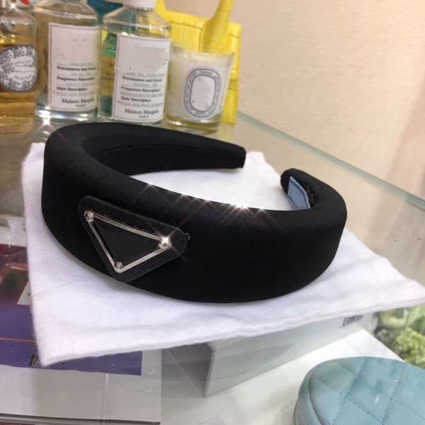 

luxury headbands inner stamp women quality wide sponge hairbands designers hoop girls hair hoops fashion hair accessories 3colors, Silver