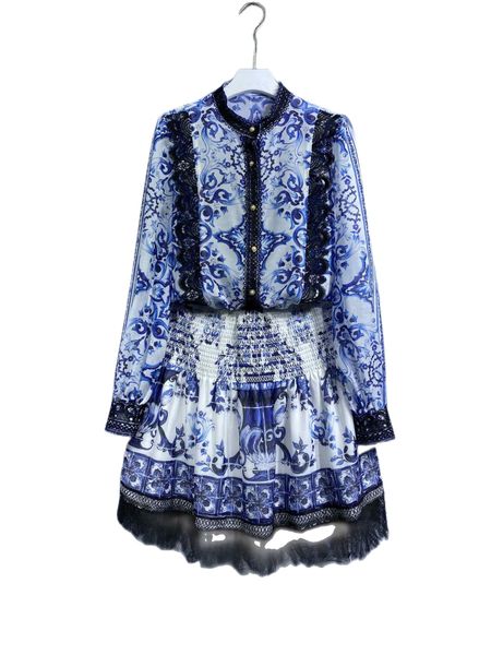 

the latest style lace print shirt with skirt suit in autumn 2022, White