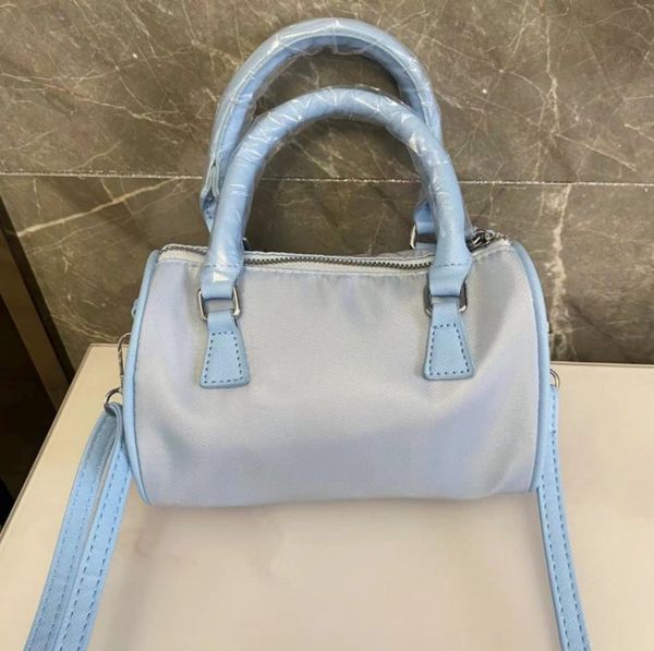 

luxurys designer shoulder bags triangle label crossbody bag womens banquet shopping wedding leisure business package