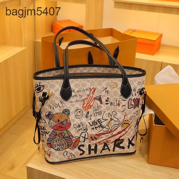 

factory 50% fashion bags wholesale and retail female bear graffiti tote spring new handbag large capacity dog tooth