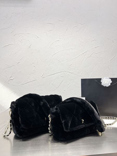 

winter plush fashion shoulder bags designer women bag furry handbag crossbody bag black luxury purse chain flip wallet brand designers