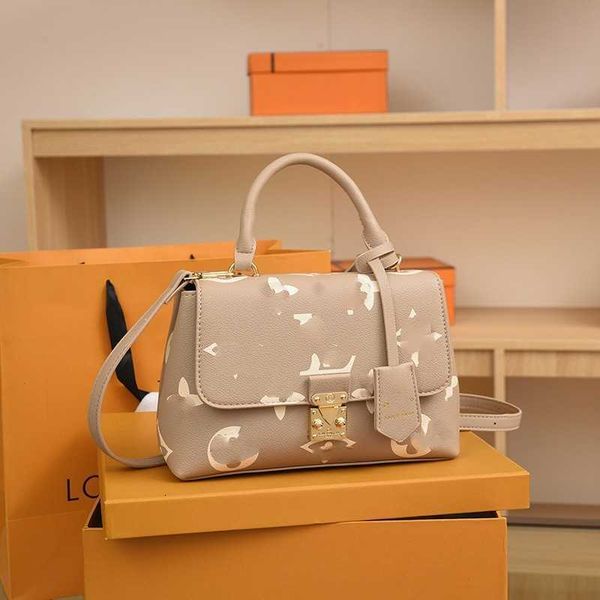 

designer bag fashion brand tote briefcase luxury dumpling bags young mobile phone wallet women handbag shoulder travel everywhere trust