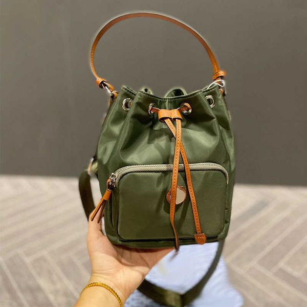 

designer luxury women the tote bag fashion versatile handbags shoulder crossbody bags purse tories totes large capacity saddle wallets 7a 30