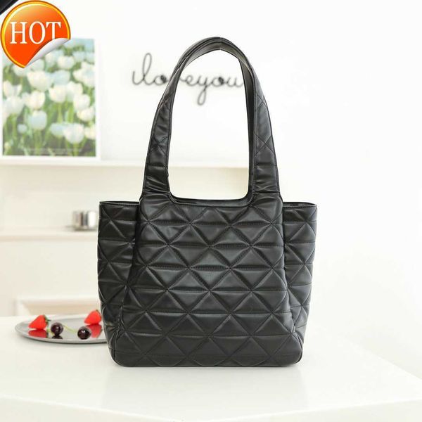 

brand designer handbags 2023 new women's fashion single shoulder bag multi-functional portable tote bags gift box packaging factory dir