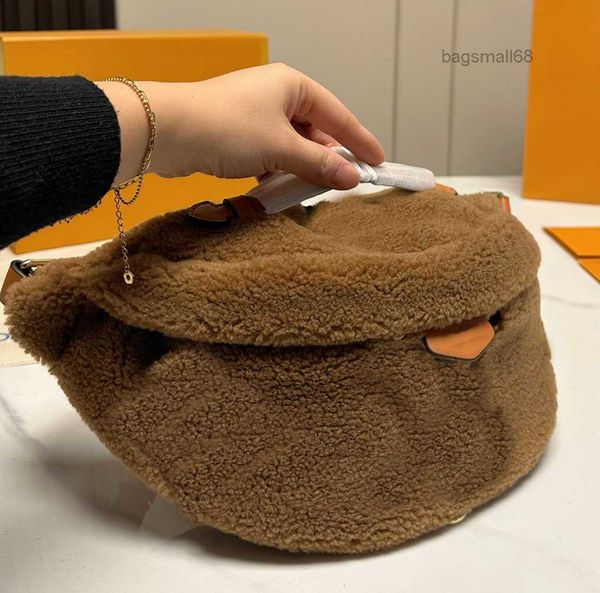 

designer bumbags fanny packs belt bag coin purse waist bags lvss pocket mens womens cosmetics delicate travel backpack 25cm bagsmall68