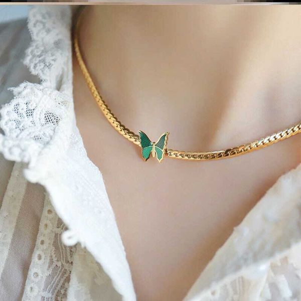 

2022 new middle ancient style delicate small popular design green butterfly necklace feminine high grade clavicle chain, Silver