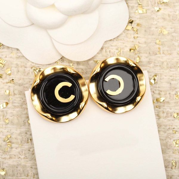 

luxury quality charm stud earring in two colors plated round shape 18k gold plated have box stamp ps7436a, Golden