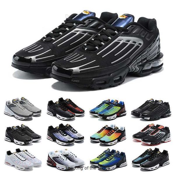 

tn plus 3 running shoes men chaussures iii triple white black iridescent green og usa neon mens womens trainers sneakers sports