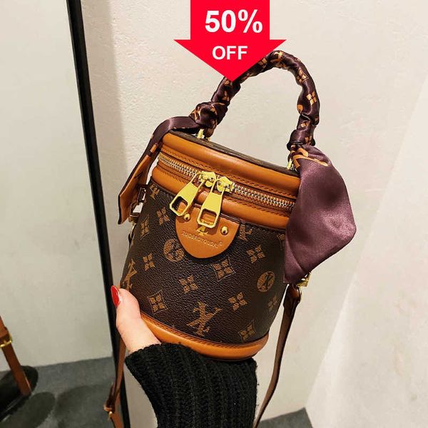 

fashion designer bags small women's 2022 new printed portable single shoulder msenger bag small round clutch bags for women evening clu