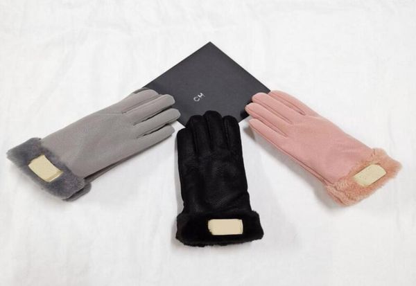 

luxury designer genuine leather gloves fashion brand letter printing mens womens thicken cashmere fingers mittens win9268096, Blue;gray