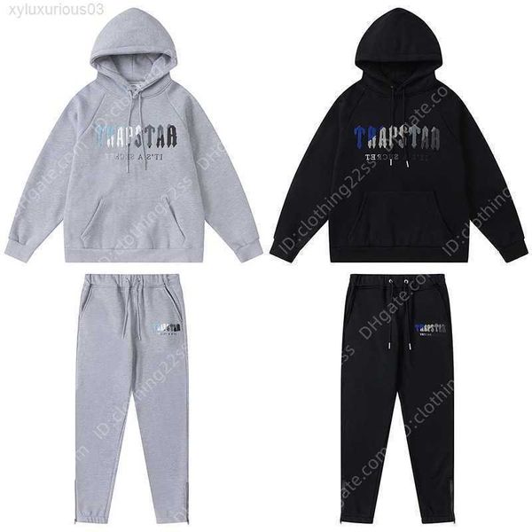 

warm hoodie 2022 trapstar fall/winter towel embroidered 1 version men women hoody sweatshirts tracksuit hoodies suits, Black