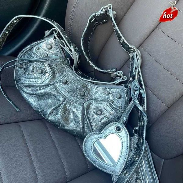 

designer luxury womens bag balencigas handbag b-shaped paris single shoulder messenger fashion square gift shoulder oblique span versatile h