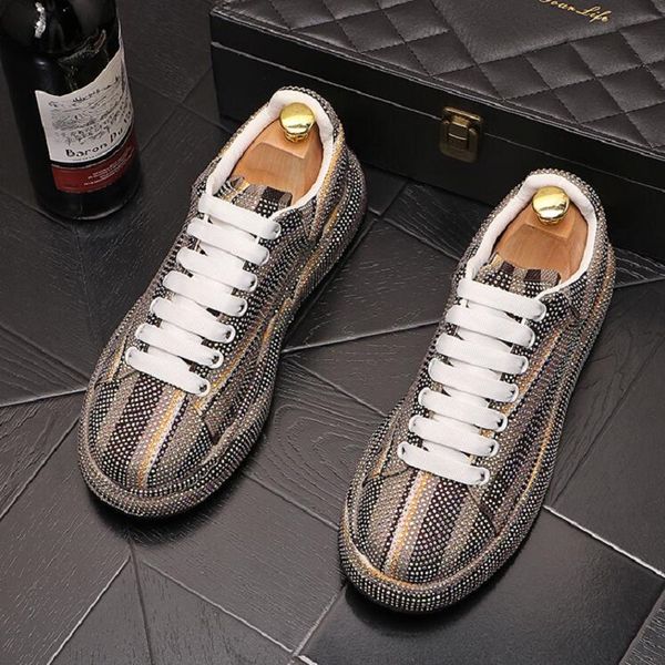 

new rhinestone spikes flat leather shoes fashion men embroidery loafer dress smoking slipper casual diamond shoe da012, Black