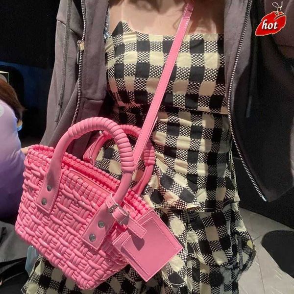 

designer luxury womens bag balencigas handbag b-shaped paris single shoulder messenger fashion square gift shoulder oblique span versatile h