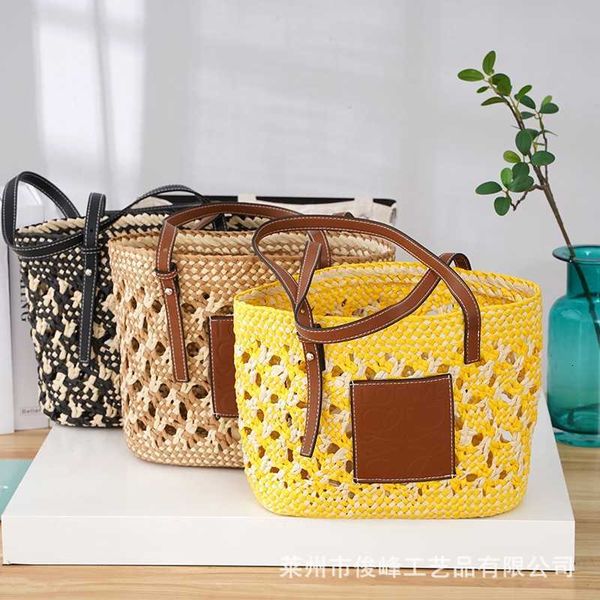 

fashion handbags designers straw bag female lowe french net red one shoulder messenger bags luxury foreign style beach woven versatile tote